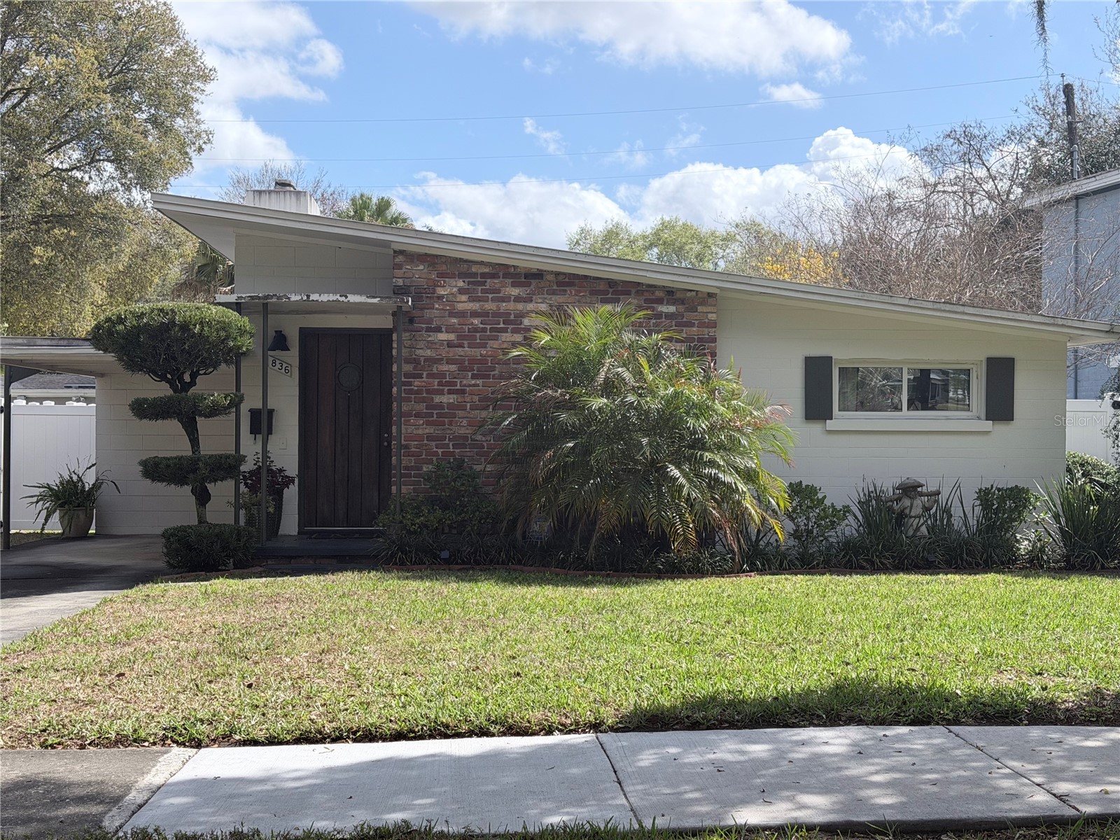 836 Mayfair Circle Orlando FL 32803 O6387955 image1