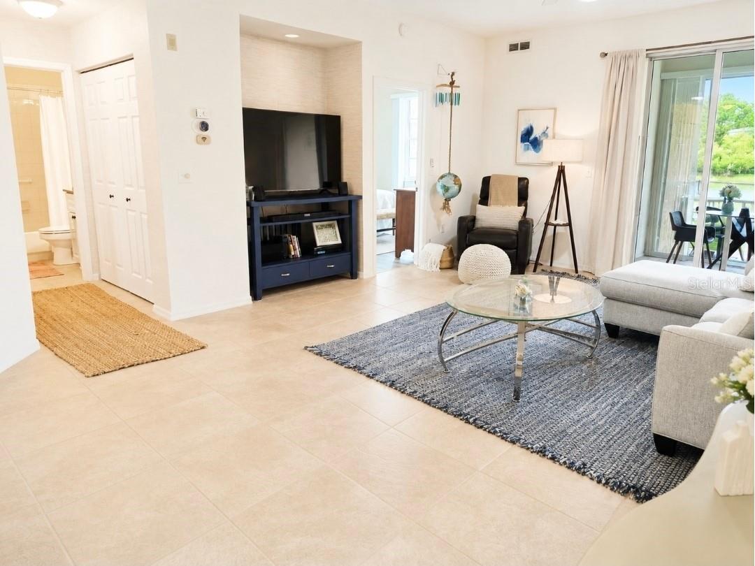 8360 Wingate Drive #811 Sarasota FL 34238 A4694722 image5