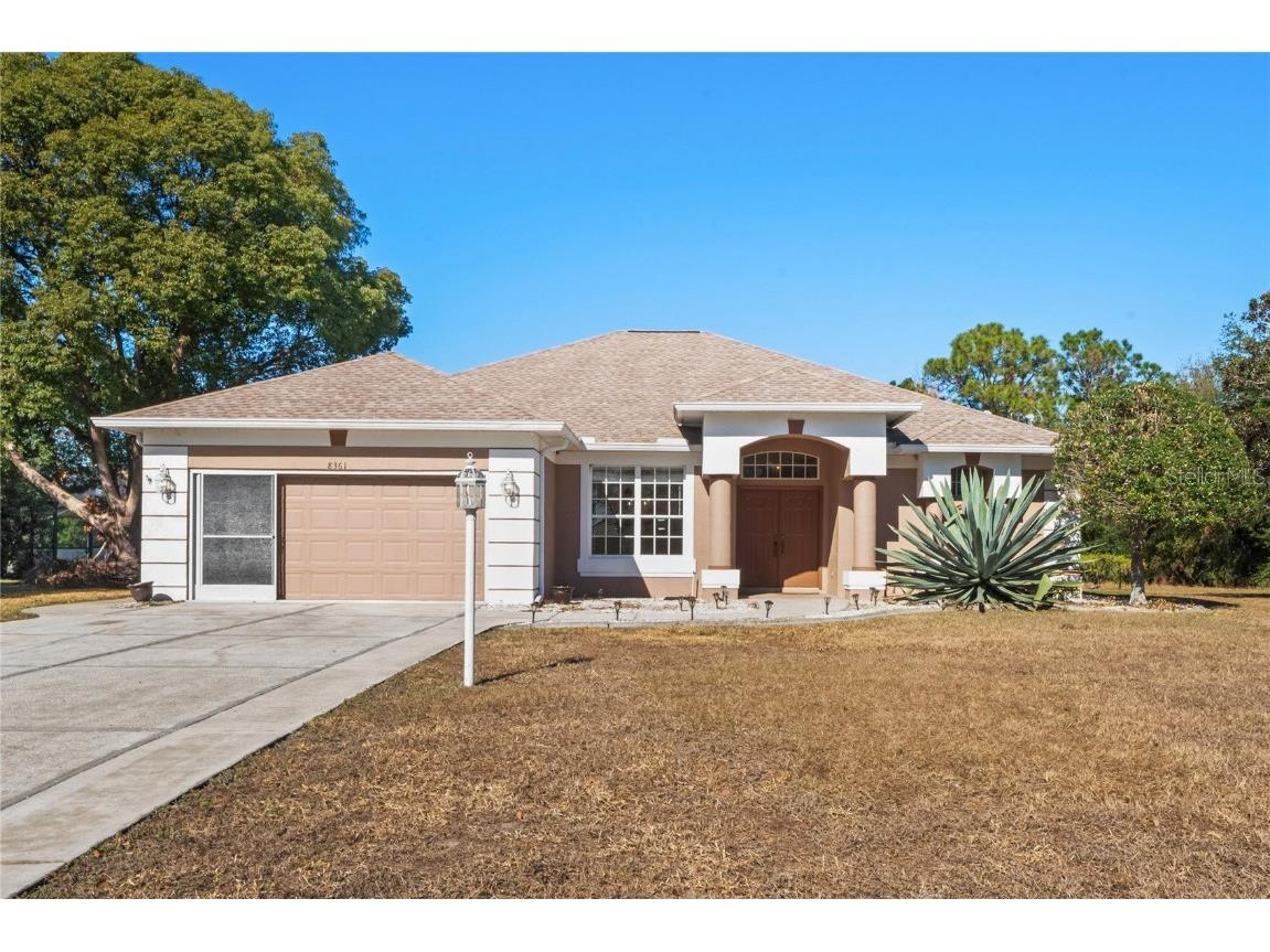 8361 Dora Street Spring Hill FL 34608 - LAKE THERESA W7870751 image1