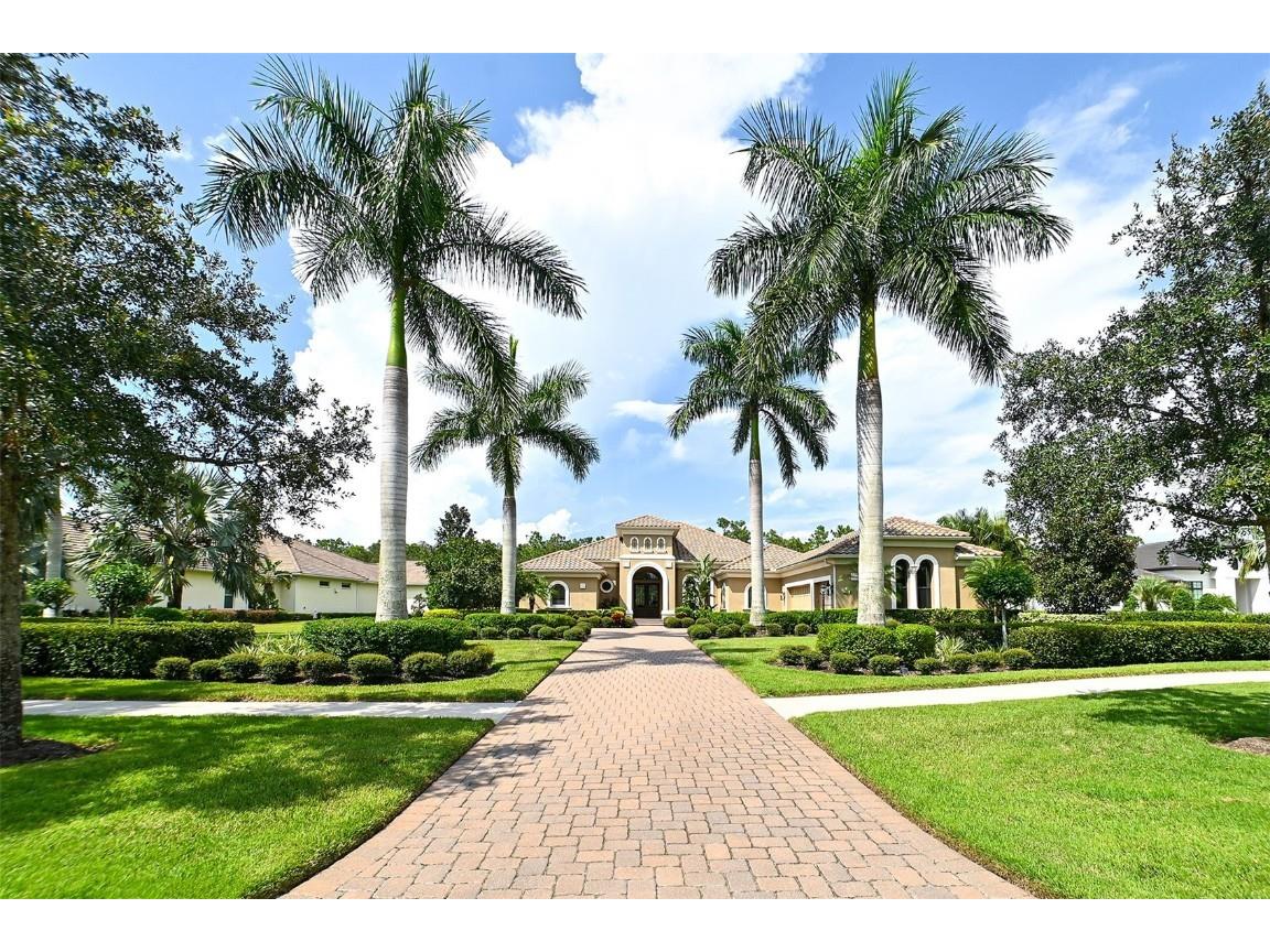 8361 Lindrick Lane Bradenton FL 34202 A4581652 image1