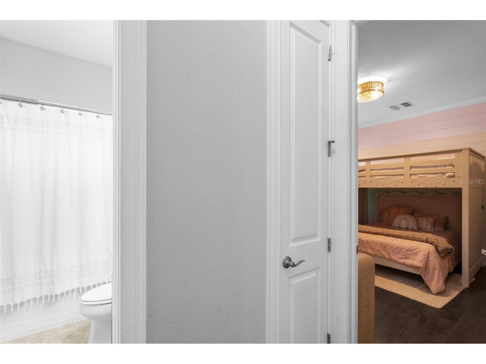 8362 Dunham Station Drive Tampa FL 33647 TB8504764 image39