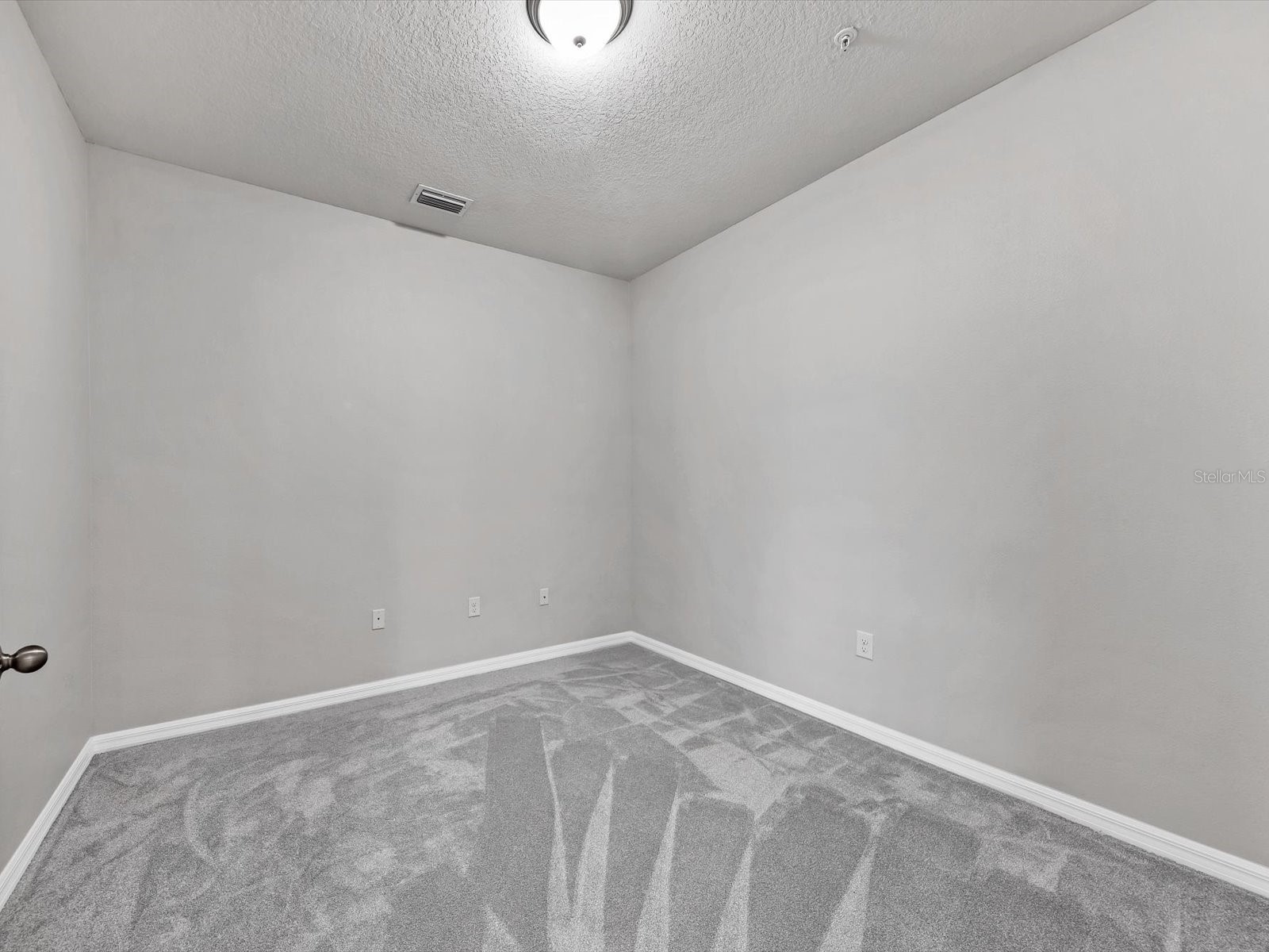 8363 Enclave Way #101 Sarasota FL 34243 A4686164 image14