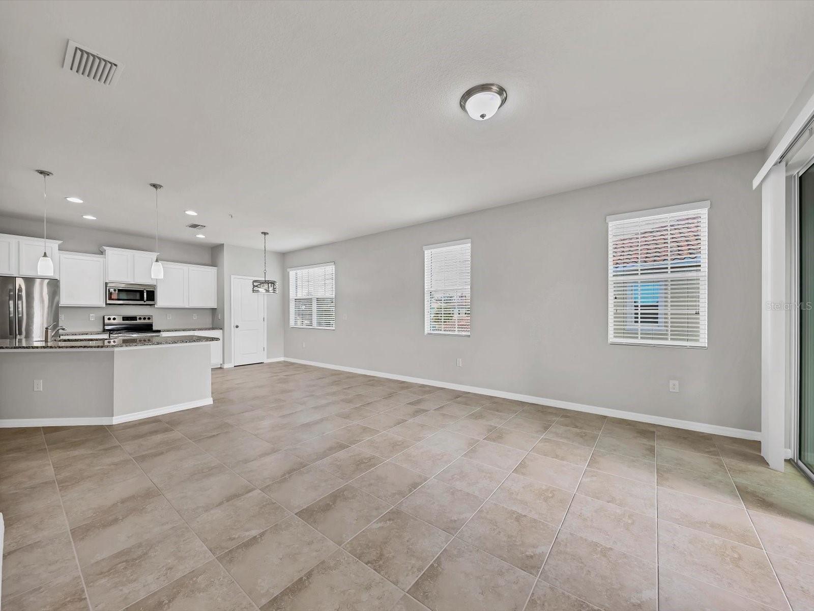 8363 Enclave Way #101 Sarasota FL 34243 A4686164 image3