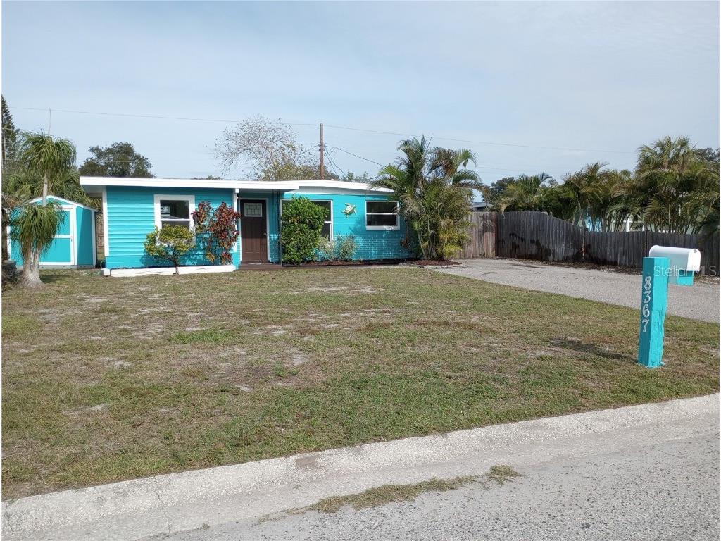 8367 95th Avenue Seminole FL 33777 U8224911 image1