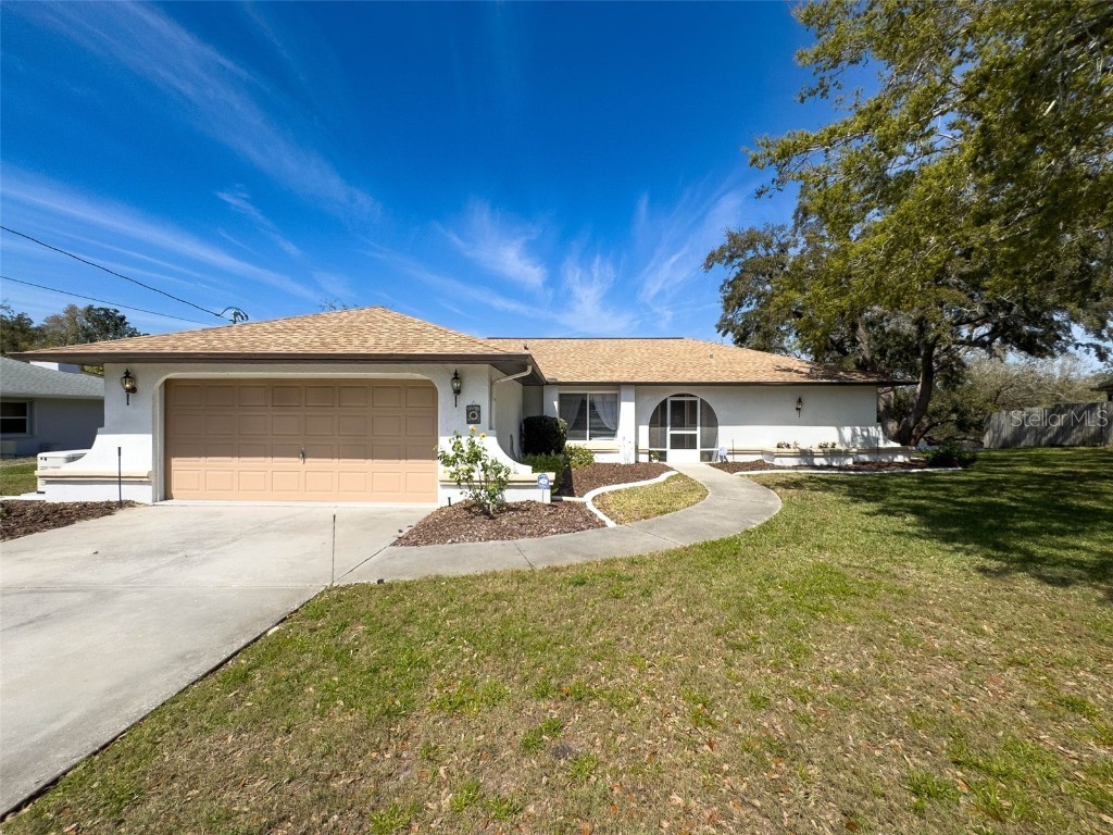8367 Apple Orchard Road Spring Hill FL 34608 W7873412 image1