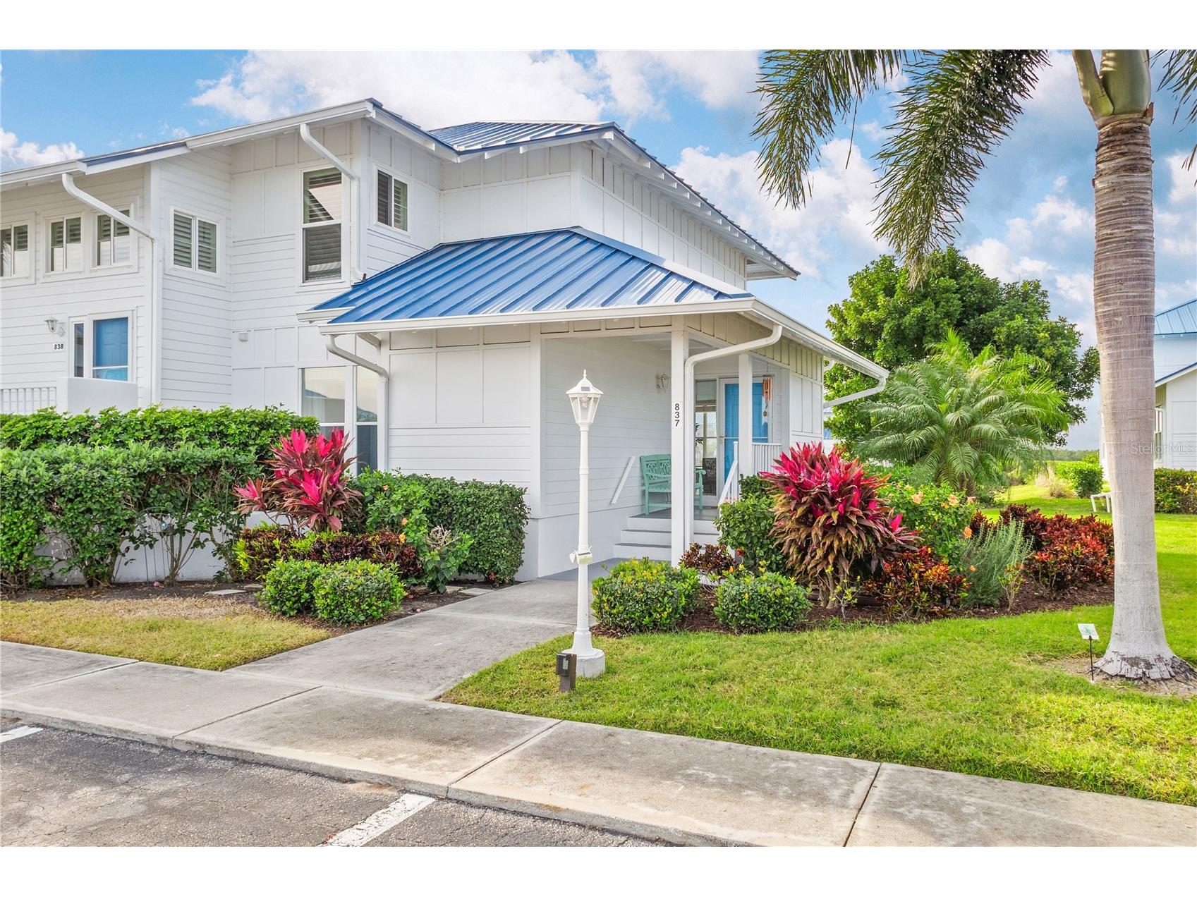 837 Audubon Drive Bradenton FL 34209 A4677985 image1