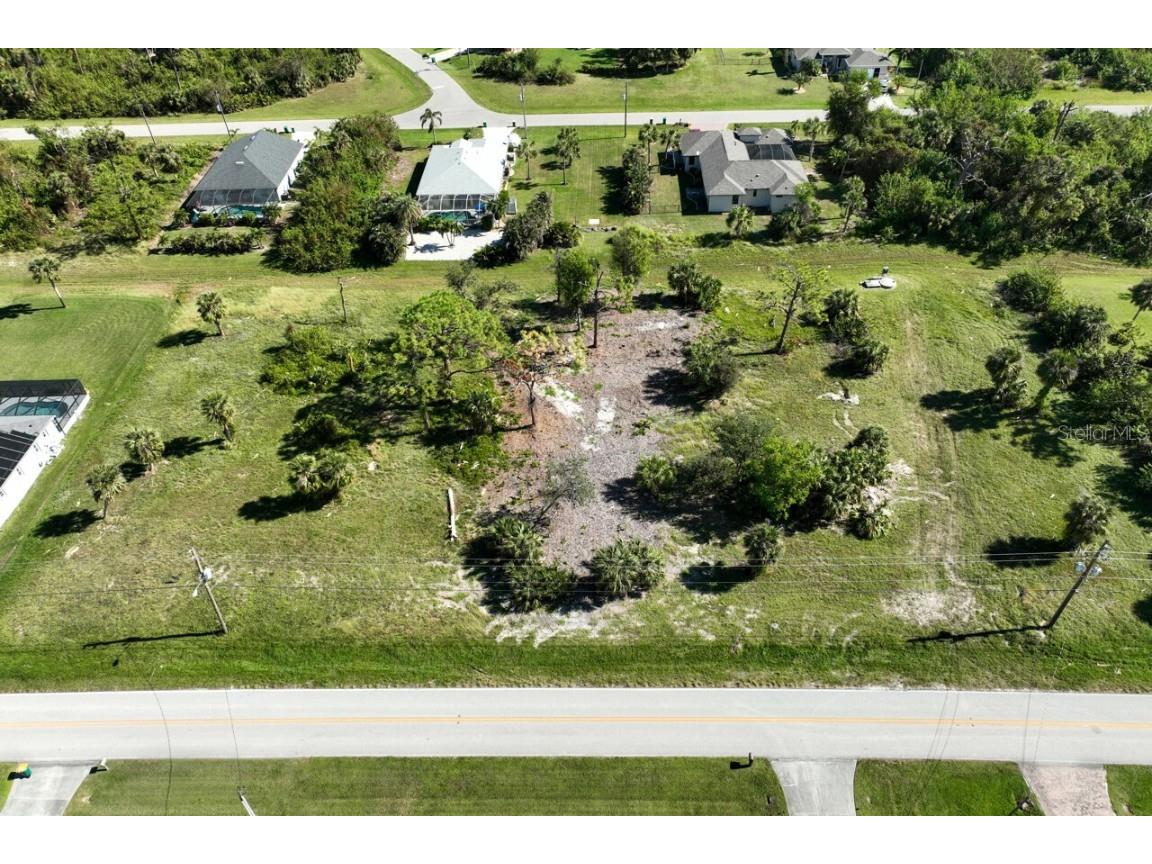 837 Boundary Boulevard Rotonda West FL 33947 D6138723 image1