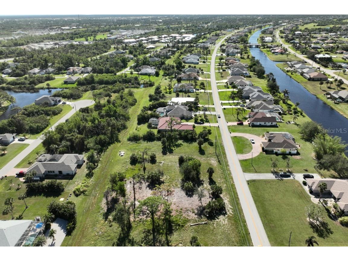 837 Boundary Boulevard Rotonda West FL 33947 D6138723 image17