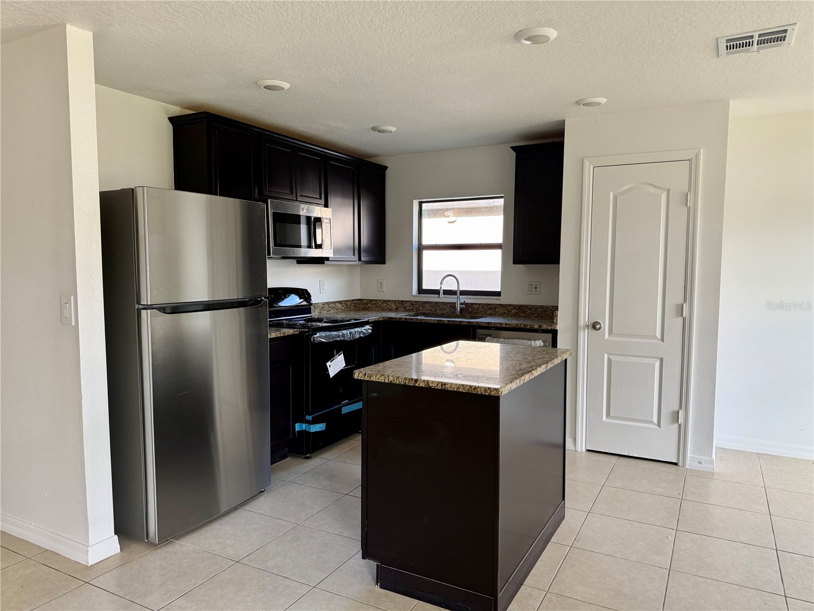 837 Chatham Walk Drive Ruskin FL 33570 TB8483630 image2