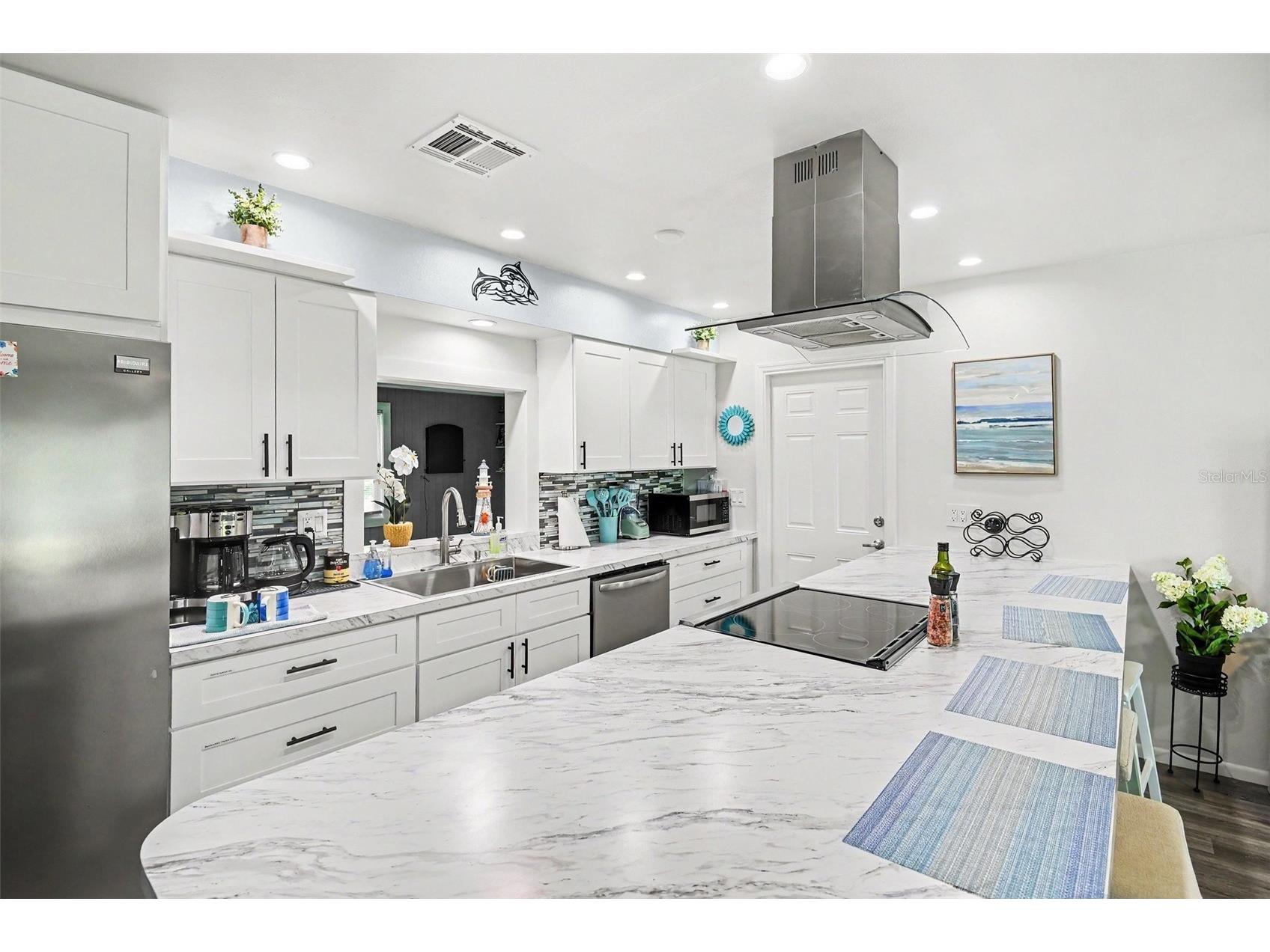 837 Dolphin Avenue NW Port Charlotte FL 33948 A4699151 image5