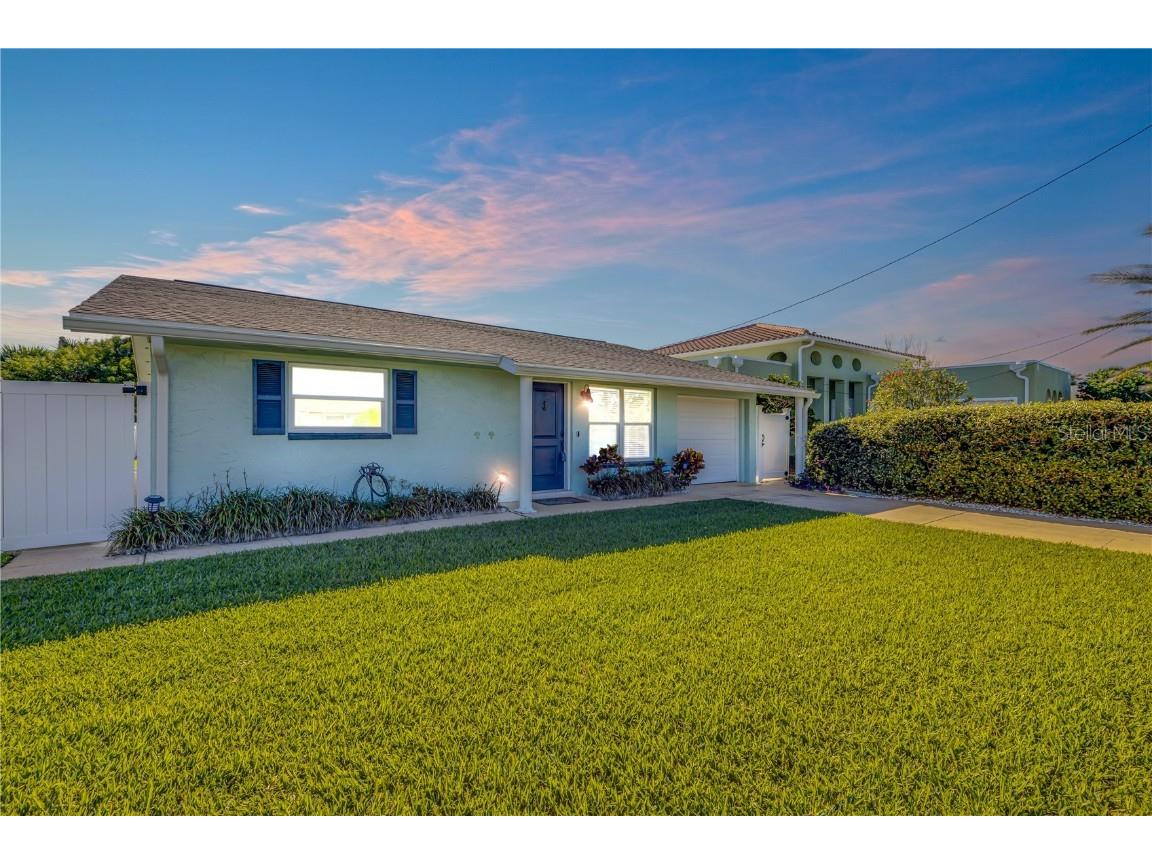 837 E 17th Avenue New Smyrna Beach FL 32169 NS1080113 image1