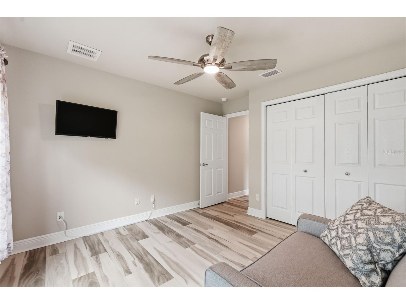 837 E Epsom Court Hernando FL 34442 TB8501765 image32