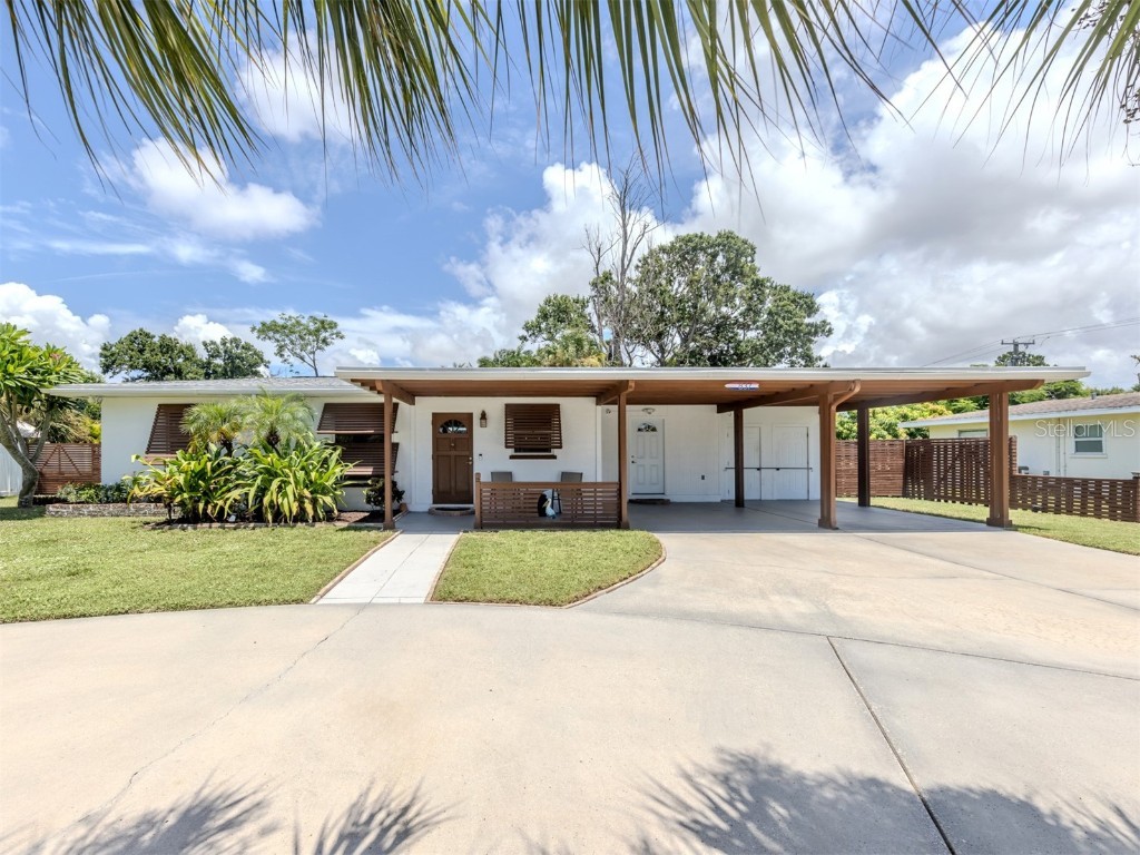 837 Laurel Avenue Venice FL 34285 N6139948 image1