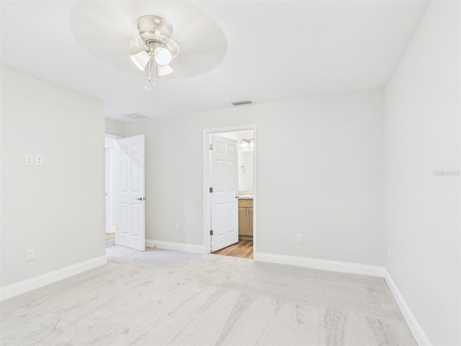 837 N Lincoln Avenue Lakeland FL 33815 P4938170 image16