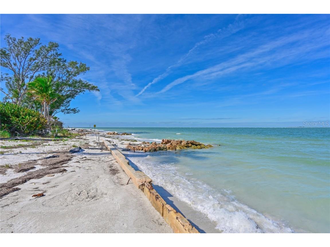 837 N Shore Drive Anna Maria FL 34216 A4674489 image6