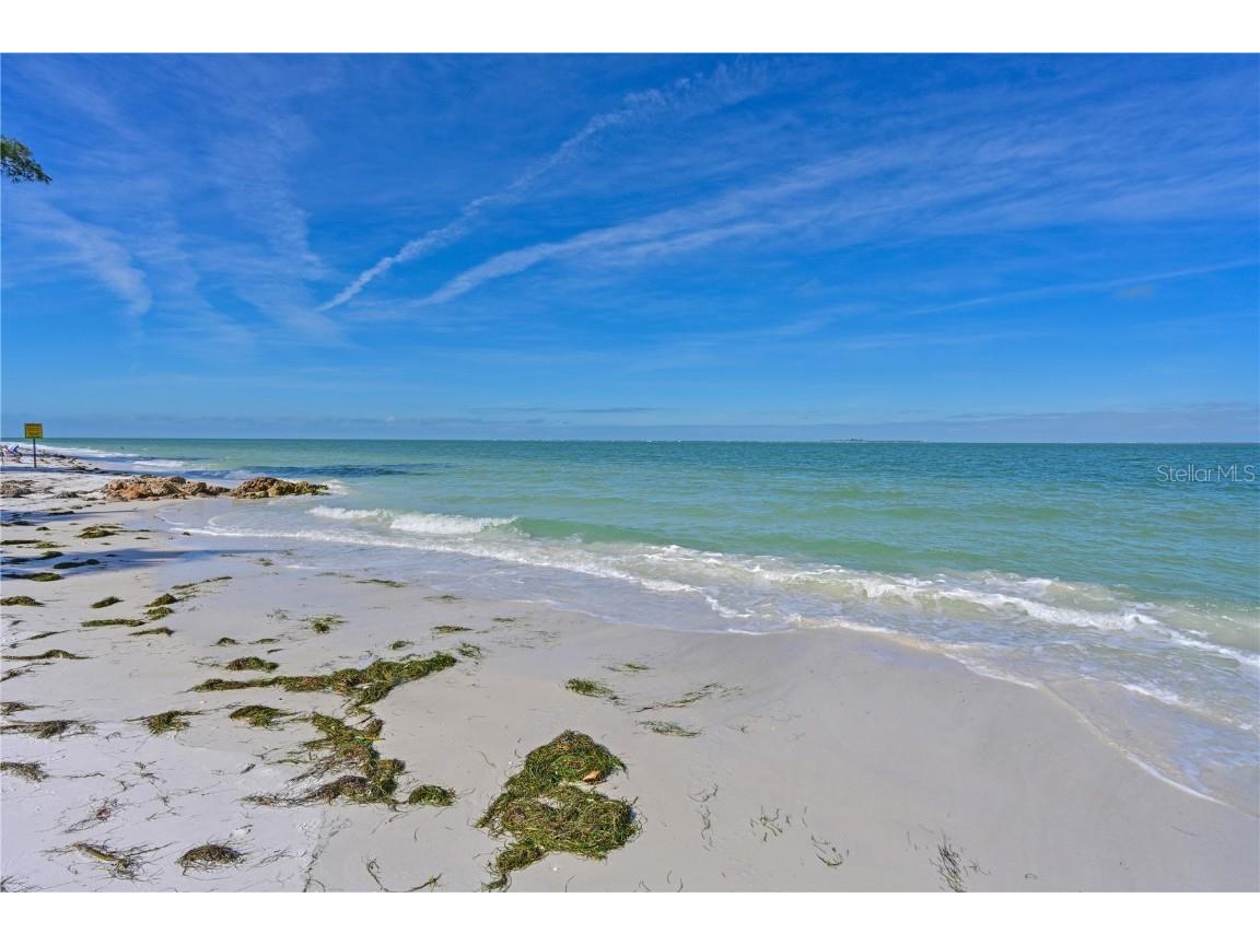 837 N Shore Drive Anna Maria FL 34216 A4674489 image9