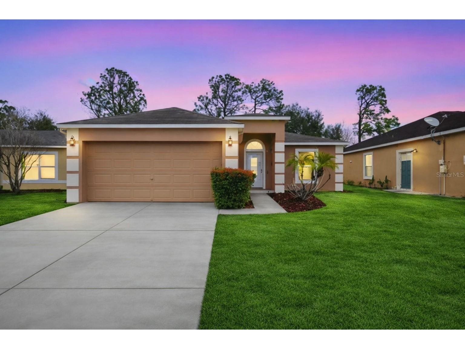 837 Rocky Mountain Court Valrico FL 33594 TB8473769 image1