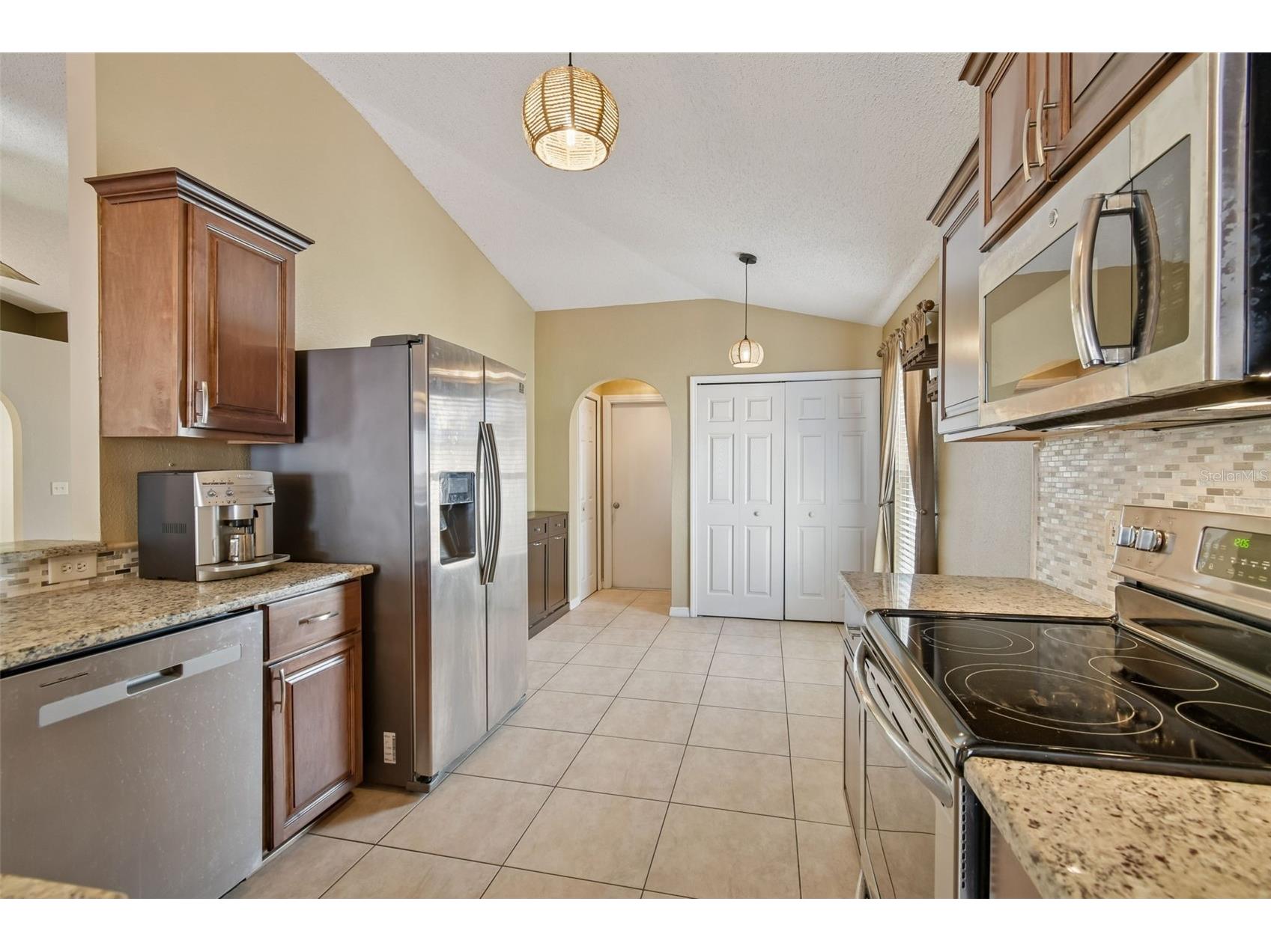 837 Rocky Mountain Court Valrico FL 33594 TB8473769 image7