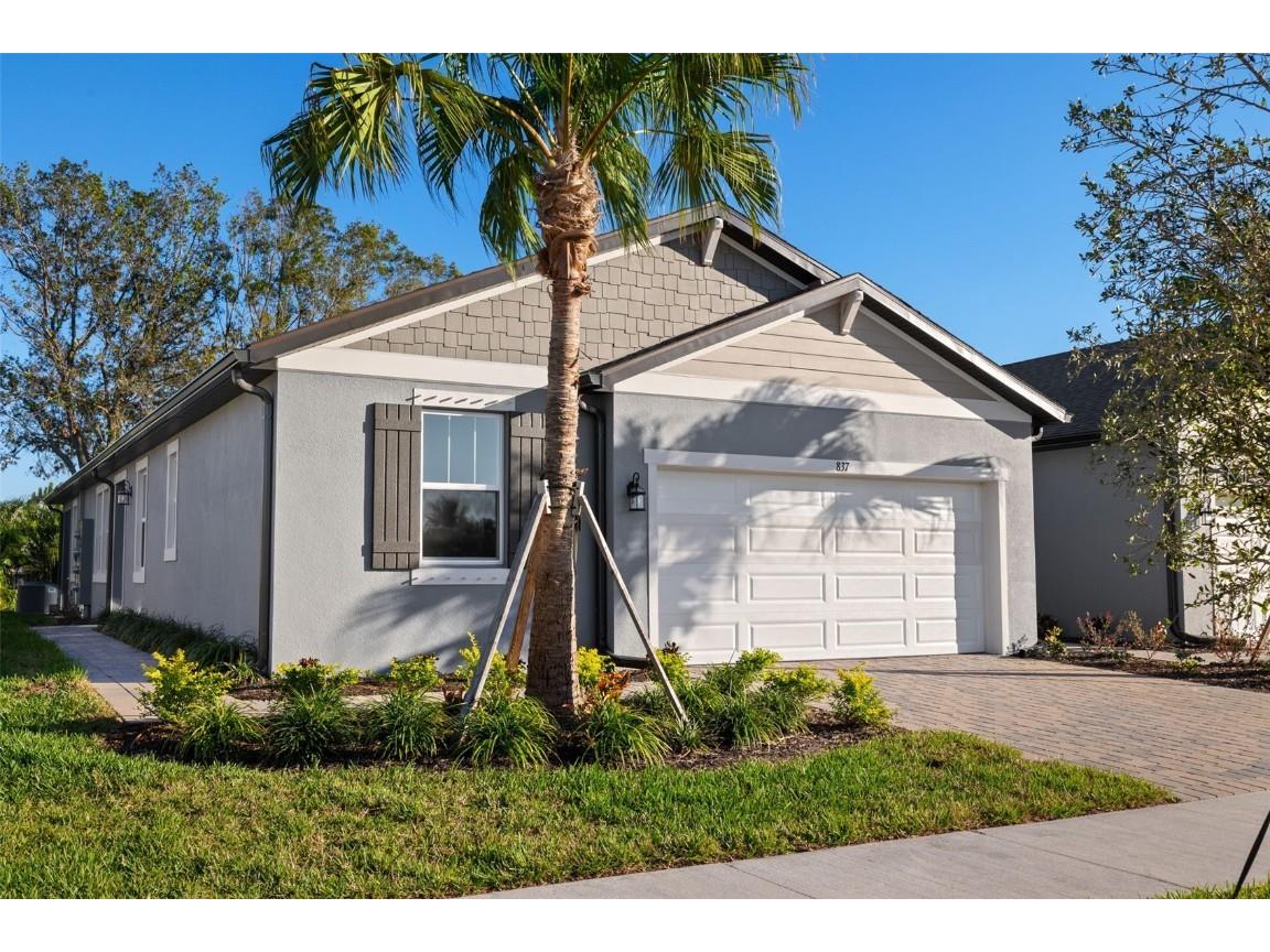 837 Snail Kite Place Sun City Center FL 33573 T3522917 image1