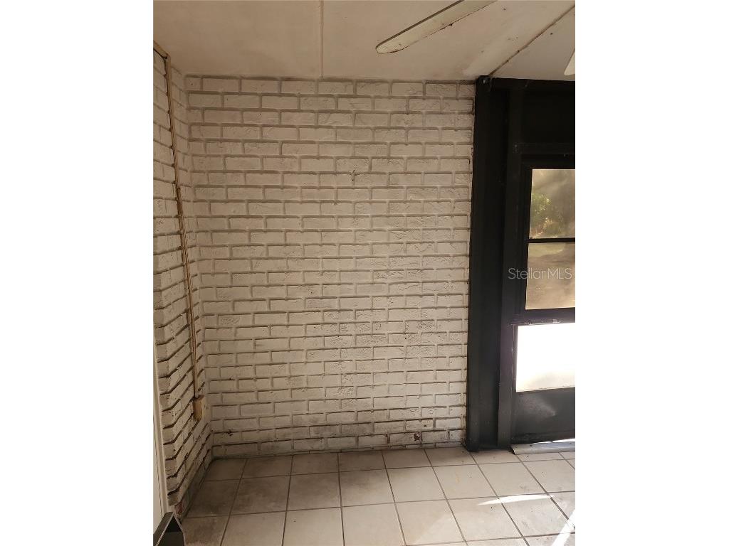 8370 13th Street N #A Saint Petersburg FL 33702 TB8451868 image10