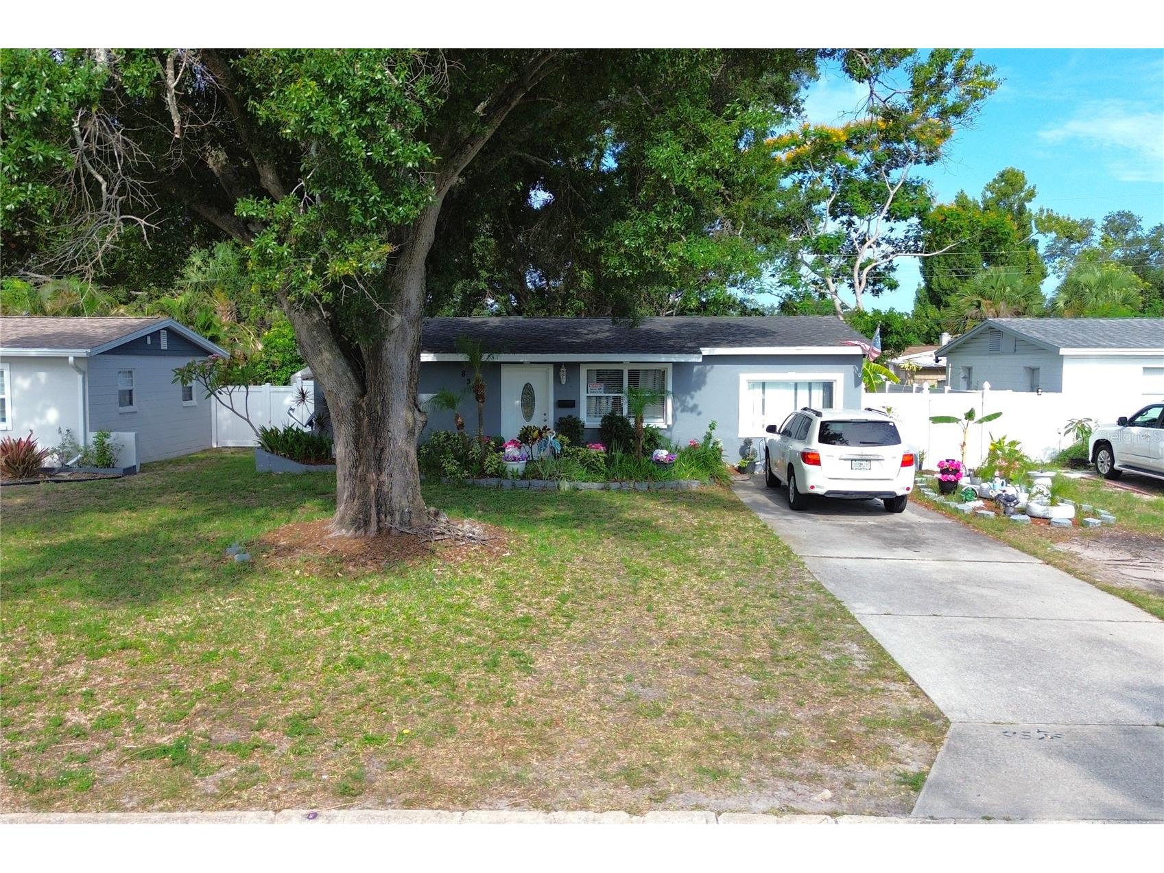 8370 52nd Way N Pinellas Park FL 33781 W7886669 image1