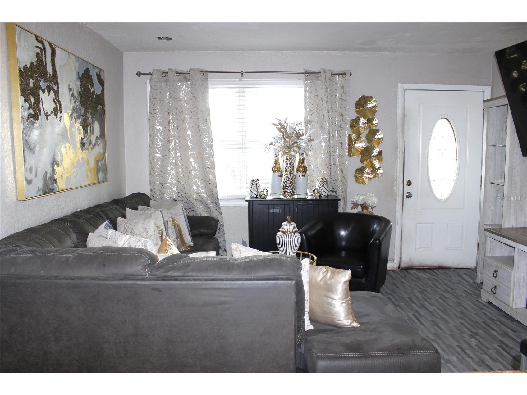 8370 52nd Way N Pinellas Park FL 33781 W7886669 image11