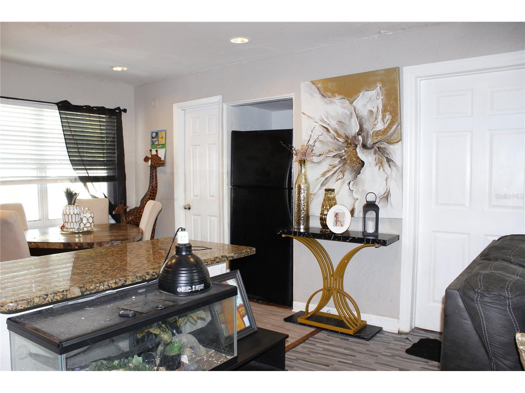 8370 52nd Way N Pinellas Park FL 33781 W7886669 image16