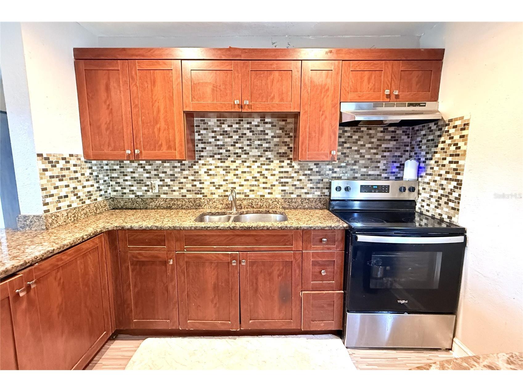 8370 52nd Way N Pinellas Park FL 33781 W7886669 image21