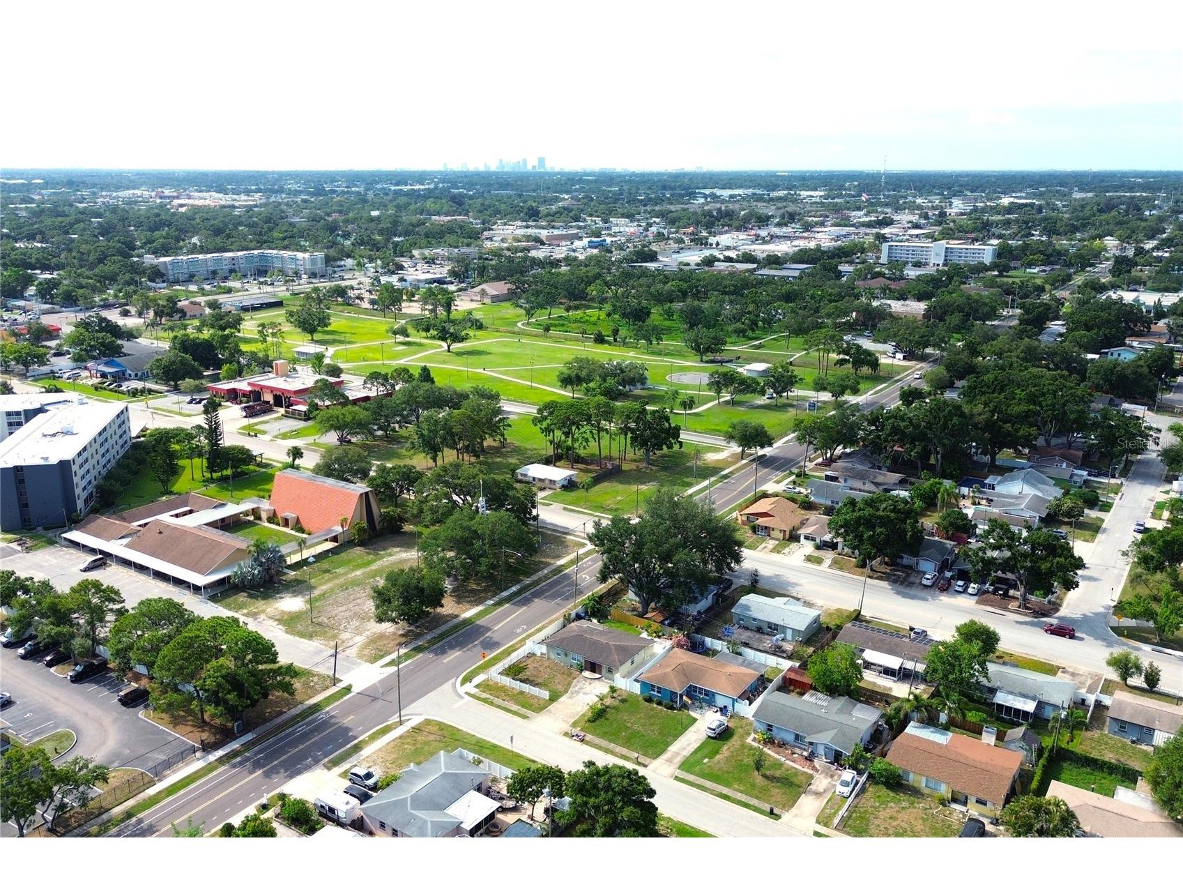 8370 52nd Way N Pinellas Park FL 33781 W7886669 image45