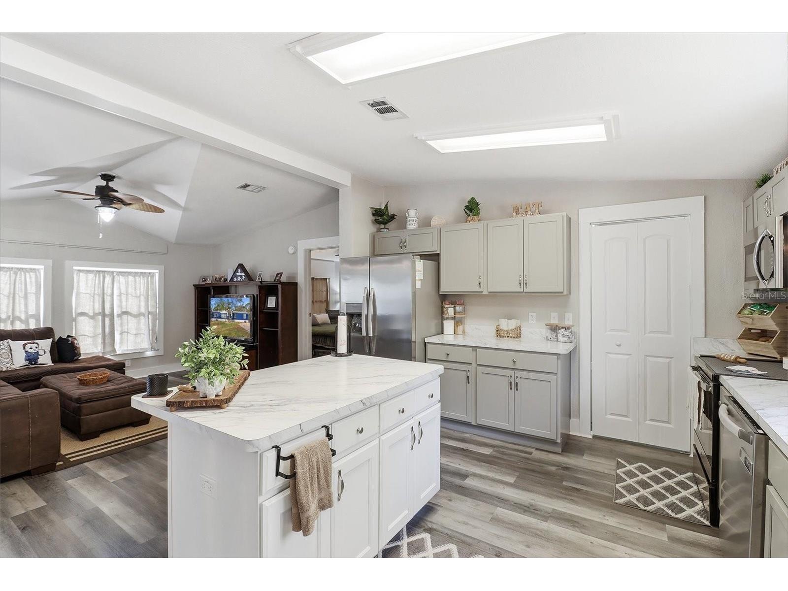 8370 N Firefly Terrace Crystal River FL 34428 TB8484809 image12