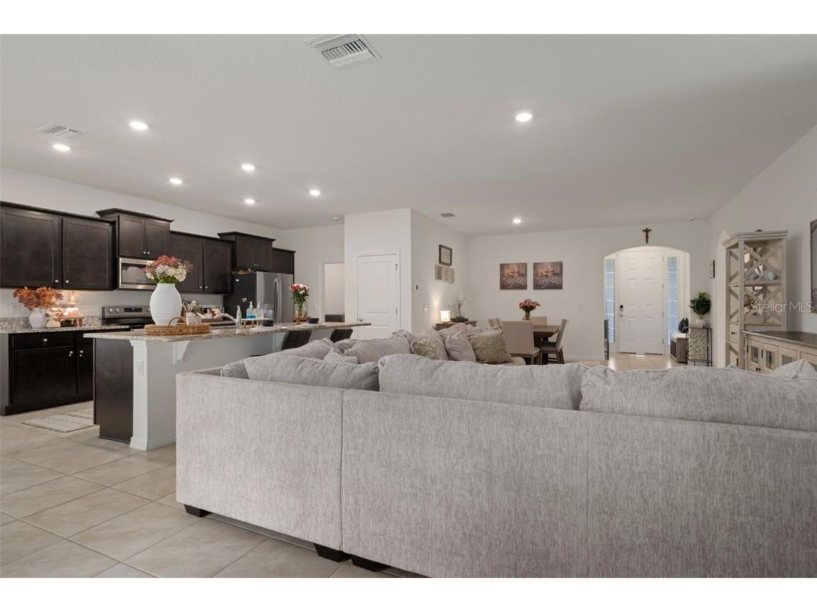 8370 Wheat Stone Drive Zephyrhills FL 33540 TB8418055 image15