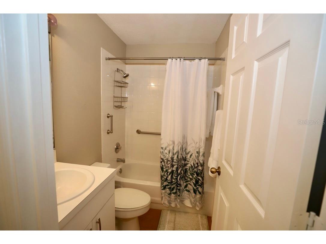 8370 Wingate Drive #714 Sarasota FL 34238 A4634408 image14