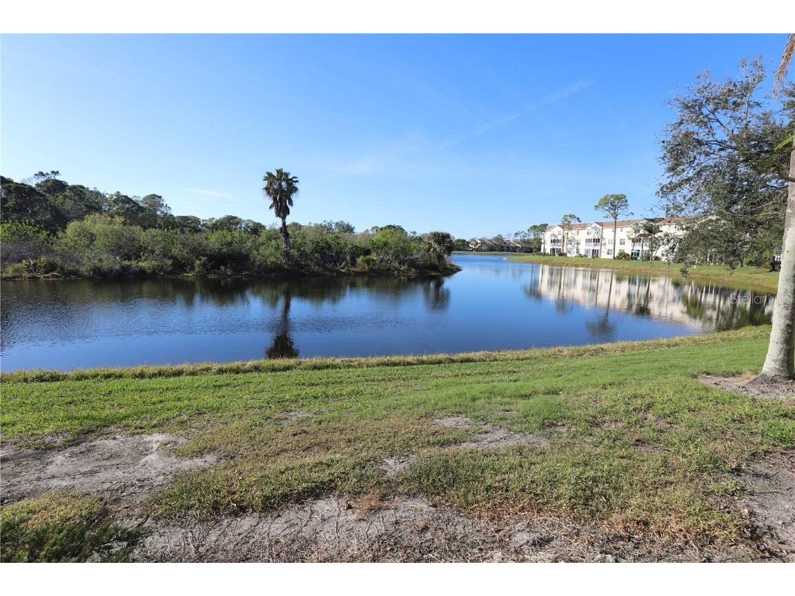 8370 Wingate Drive #714 Sarasota FL 34238 A4634408 image2