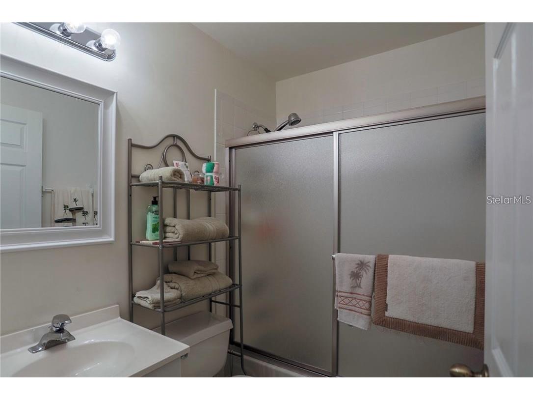 8370 Wingate Drive #716 Sarasota FL 34238 A4600745 image15