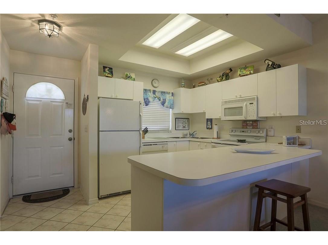 8370 Wingate Drive #716 Sarasota FL 34238 A4600745 image3