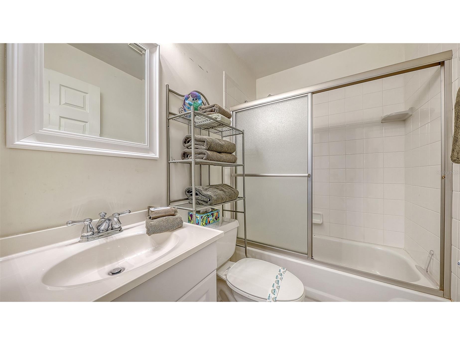 8370 Wingate Drive #716 Sarasota FL 34238 A4693098 image20