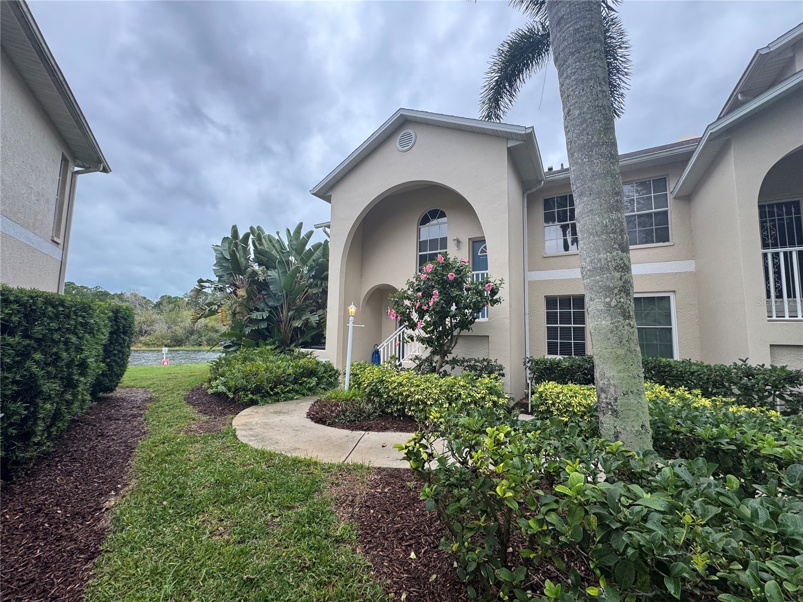 8370 Wingate Drive #720 Sarasota FL 34238 A4678498 image1