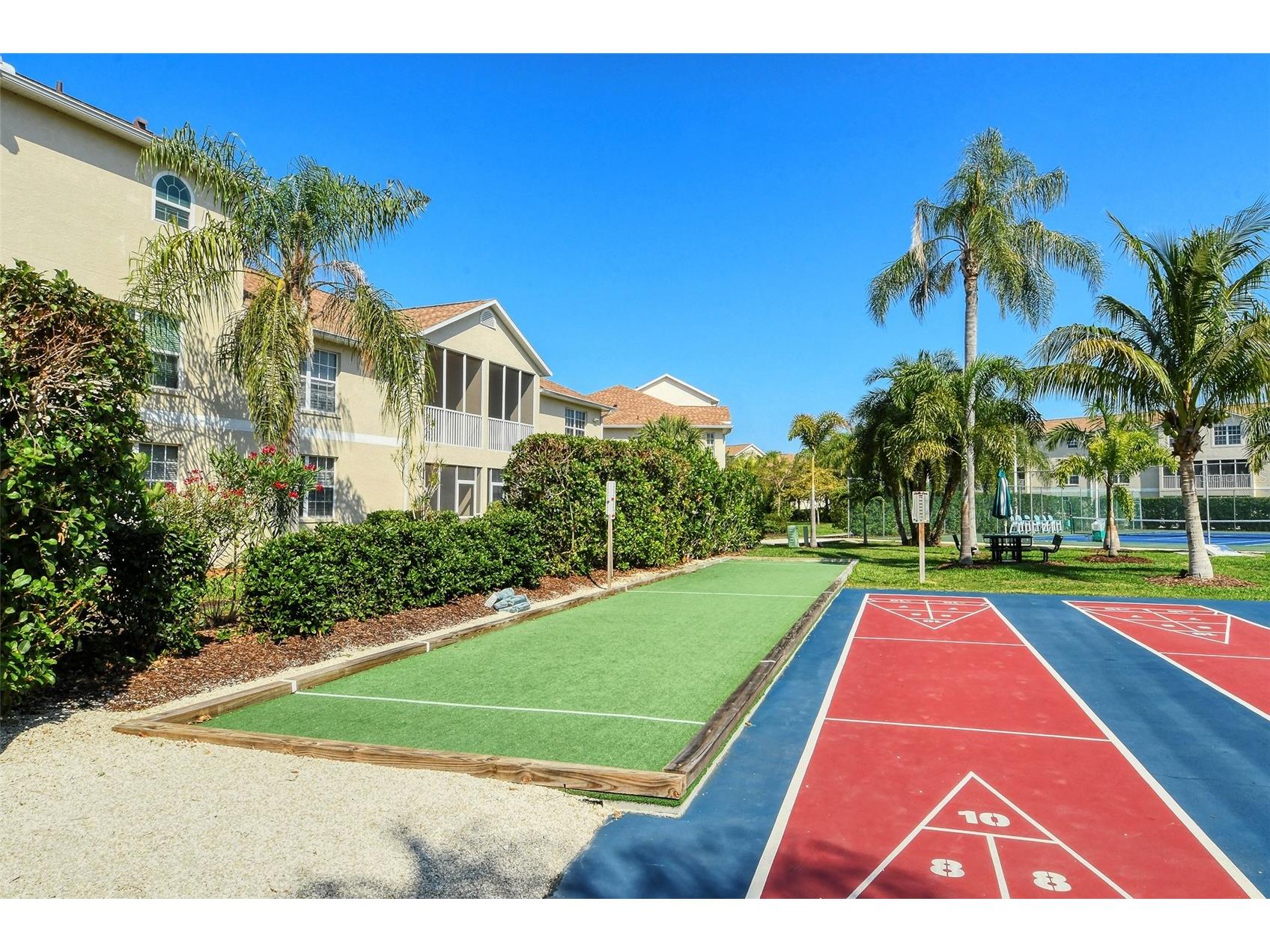 8370 Wingate Drive #726 Sarasota FL 34238 A4694976 image65