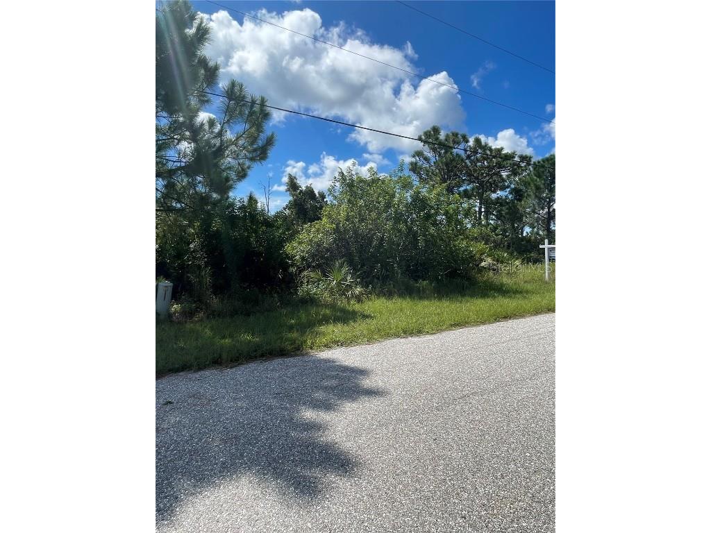 8372 Walden Street Port Charlotte FL 33981 C7483433 image1