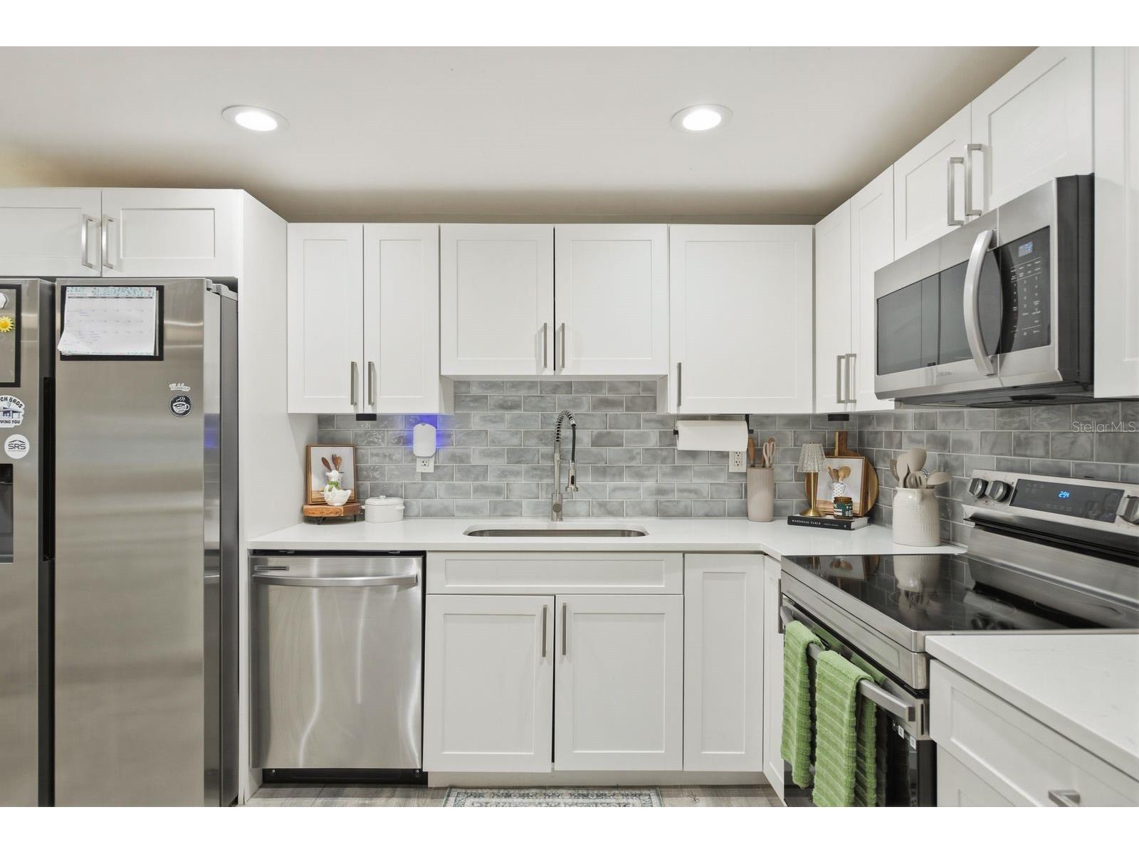 8373 76th Avenue Seminole FL 33777 TB8491146 image13