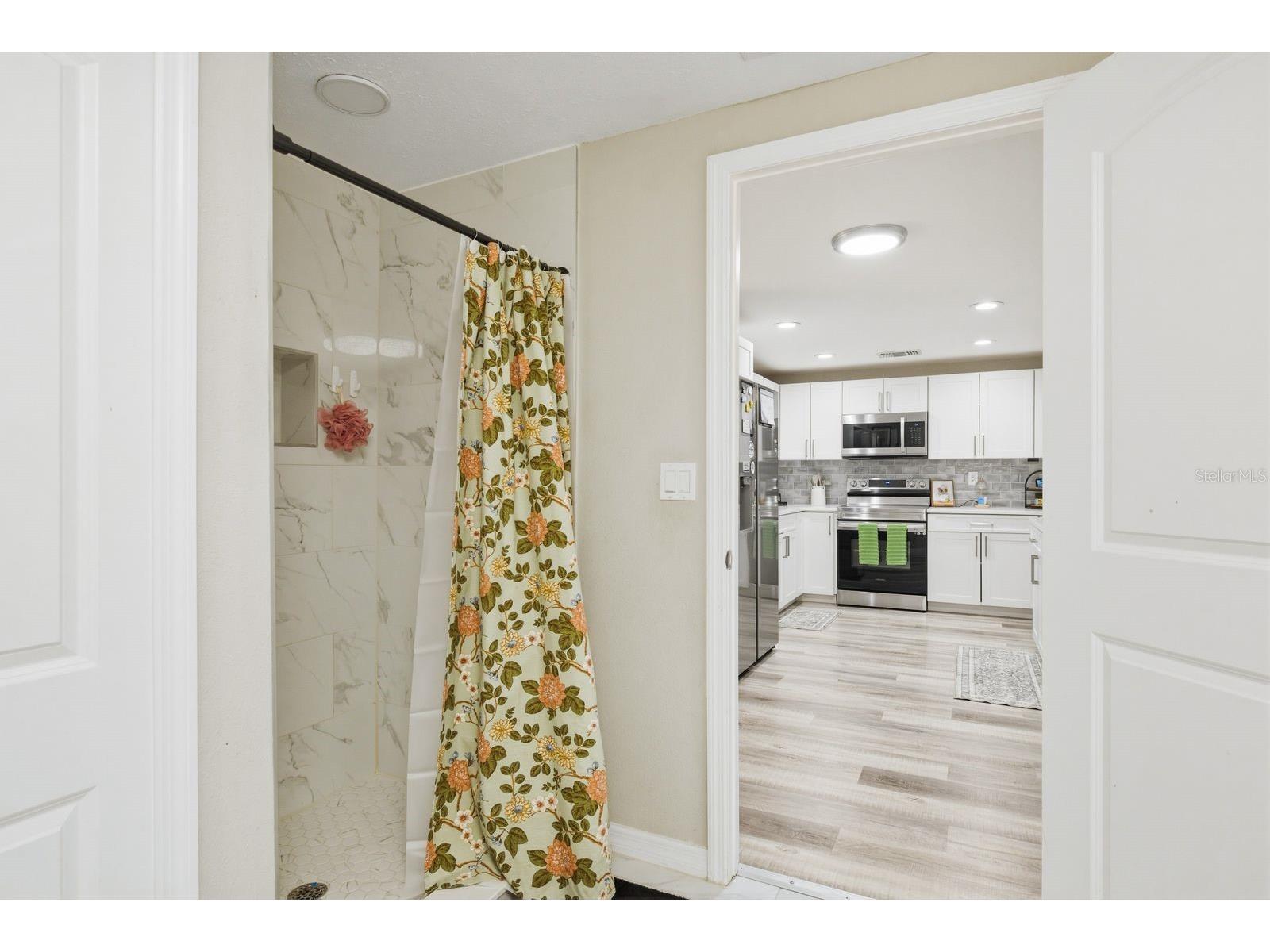 8373 76th Avenue Seminole FL 33777 TB8491146 image22