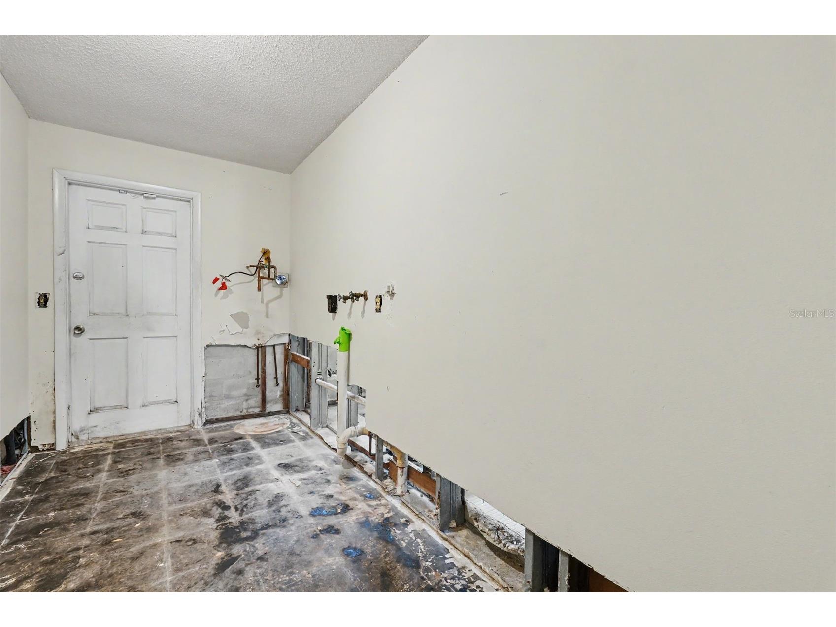 8373 78th Terrace Seminole FL 33777 TB8524711 image10