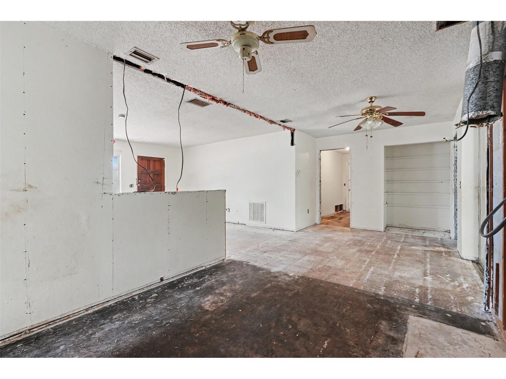 8373 78th Terrace Seminole FL 33777 TB8524711 image9