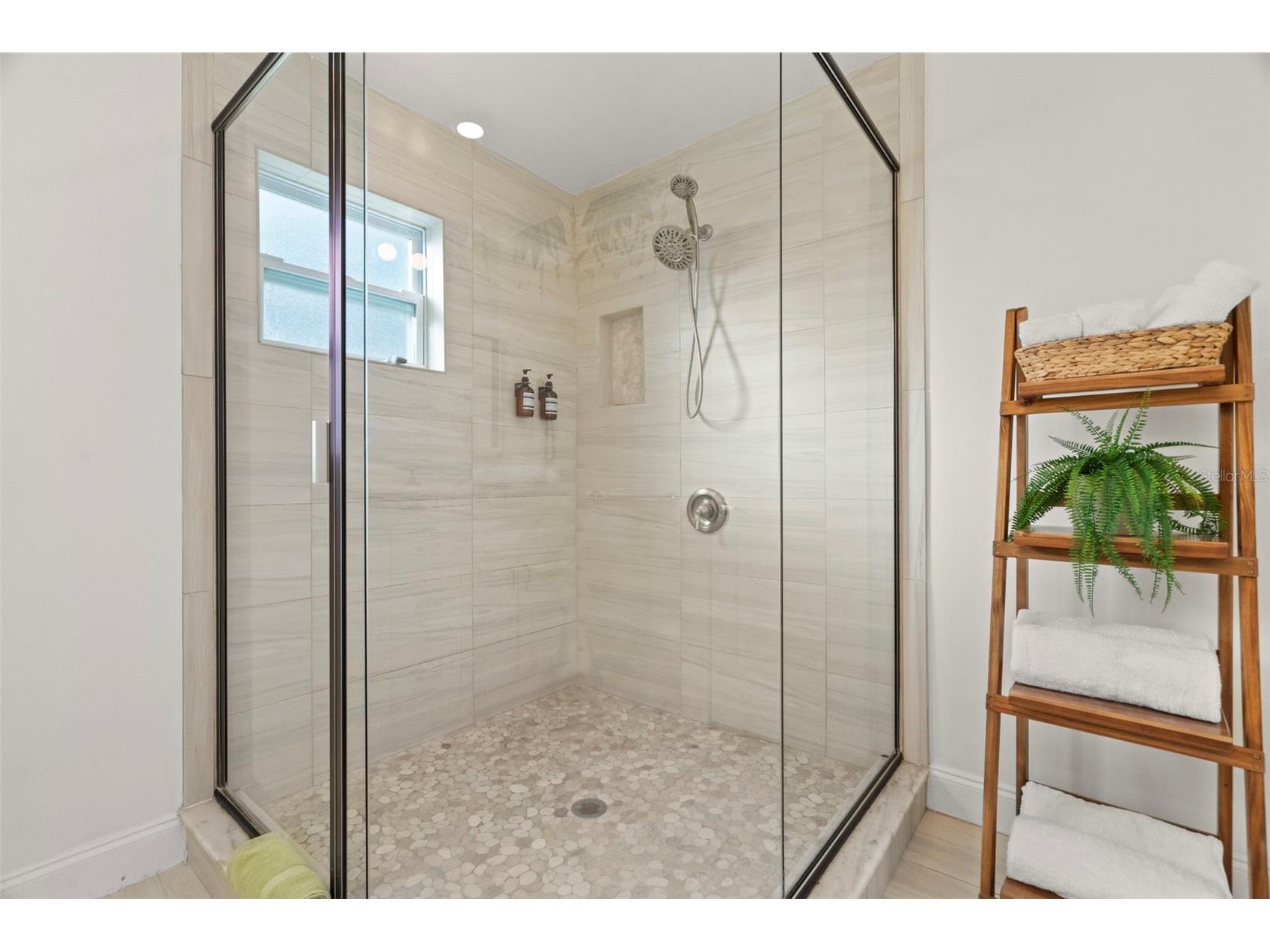 8374 81st Court Seminole FL 33777 TB8511265 image33