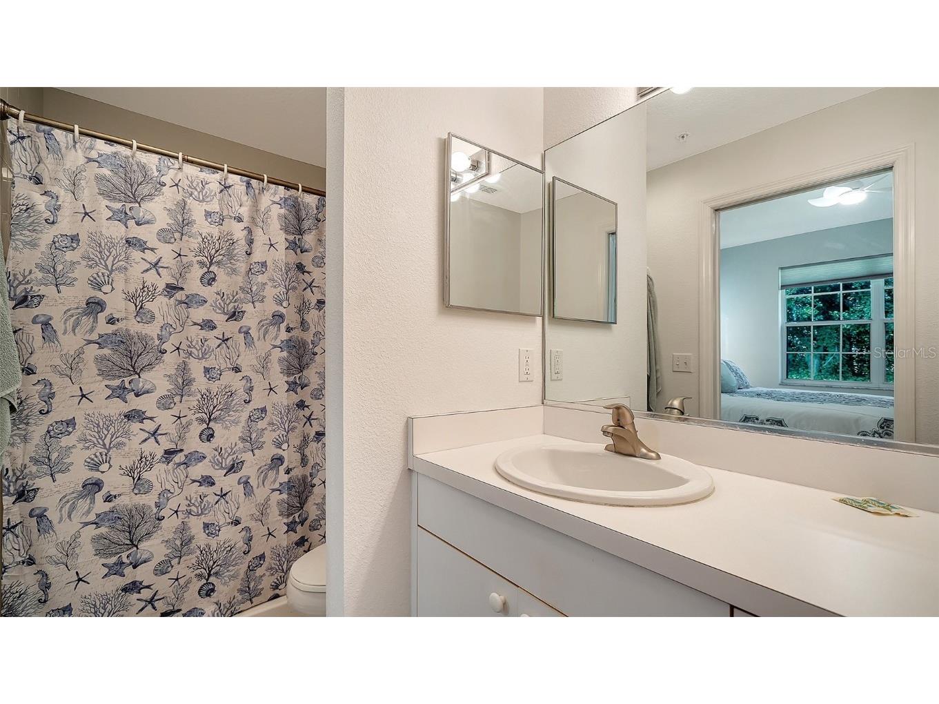 8375 Glenrose Way #211 Sarasota FL 34238 A4547932 image19