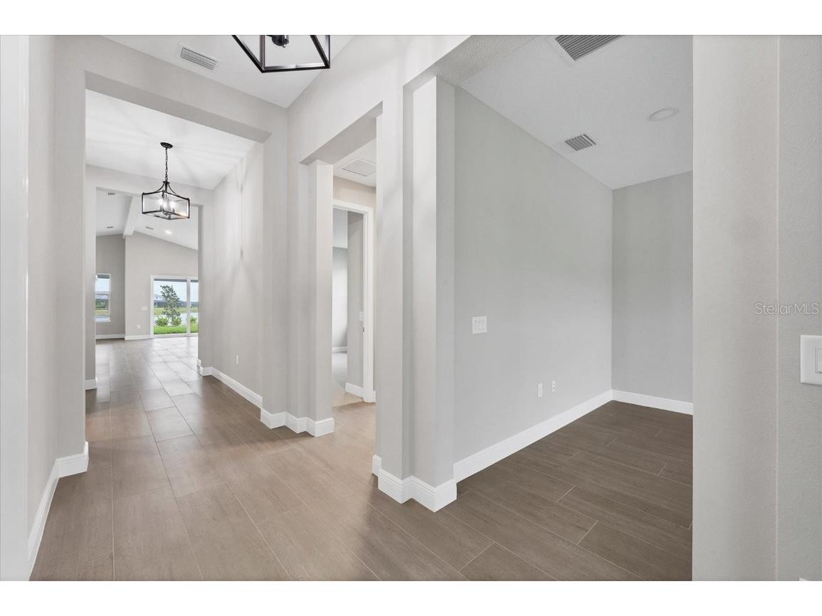 8375 Windbound Court Sarasota FL 34240 D6143077 image2