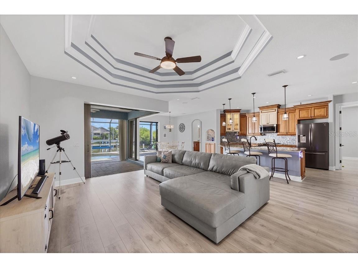 8376 Antwerp Circle Port Charlotte FL 33981 - ANTWERP WATERWAY D6144038 image7