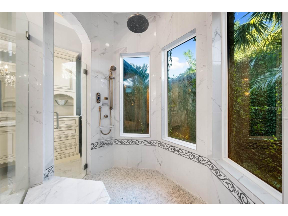 8376 Catamaran Circle Lakewood Ranch FL 34202 A4670623 image41