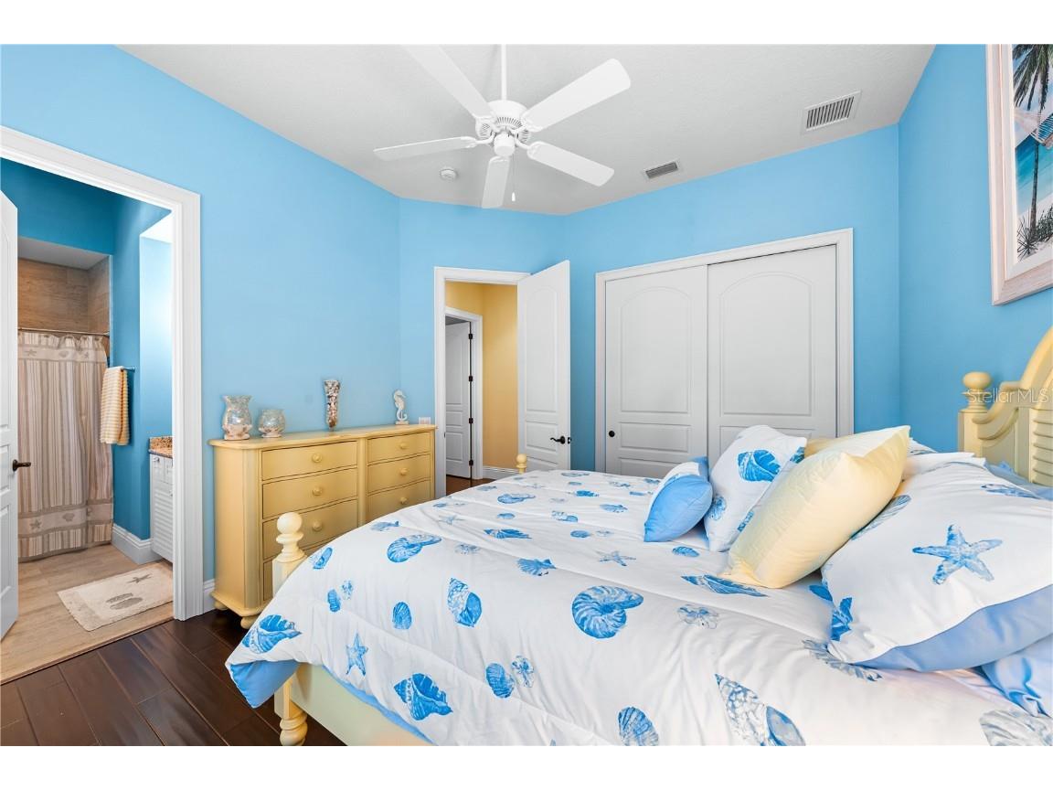 8376 Catamaran Circle Lakewood Ranch FL 34202 A4670623 image50