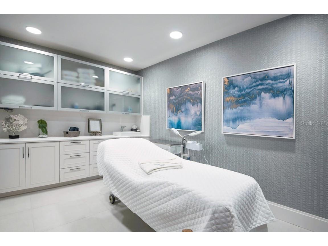 8376 Catamaran Circle Lakewood Ranch FL 34202 A4670623 image97